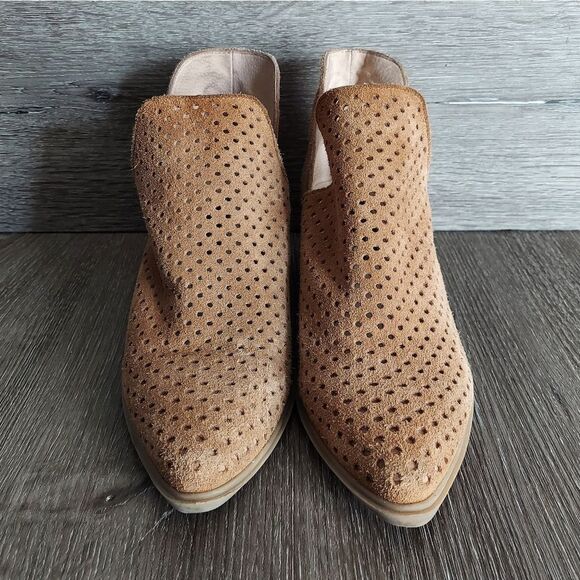 Steven by Steve Madden Danese Suede Leather Perforated Ankle Bootie 8.5 - Picture 2 of 8
